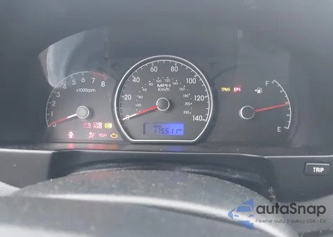 2010 Hyundai Elantra Blue z USA, uszkodzony, nr VIN KMHDU4AD8AU832352